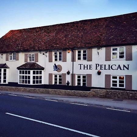 The Pelican Inn Stapleford (Wiltshire) Exterior foto