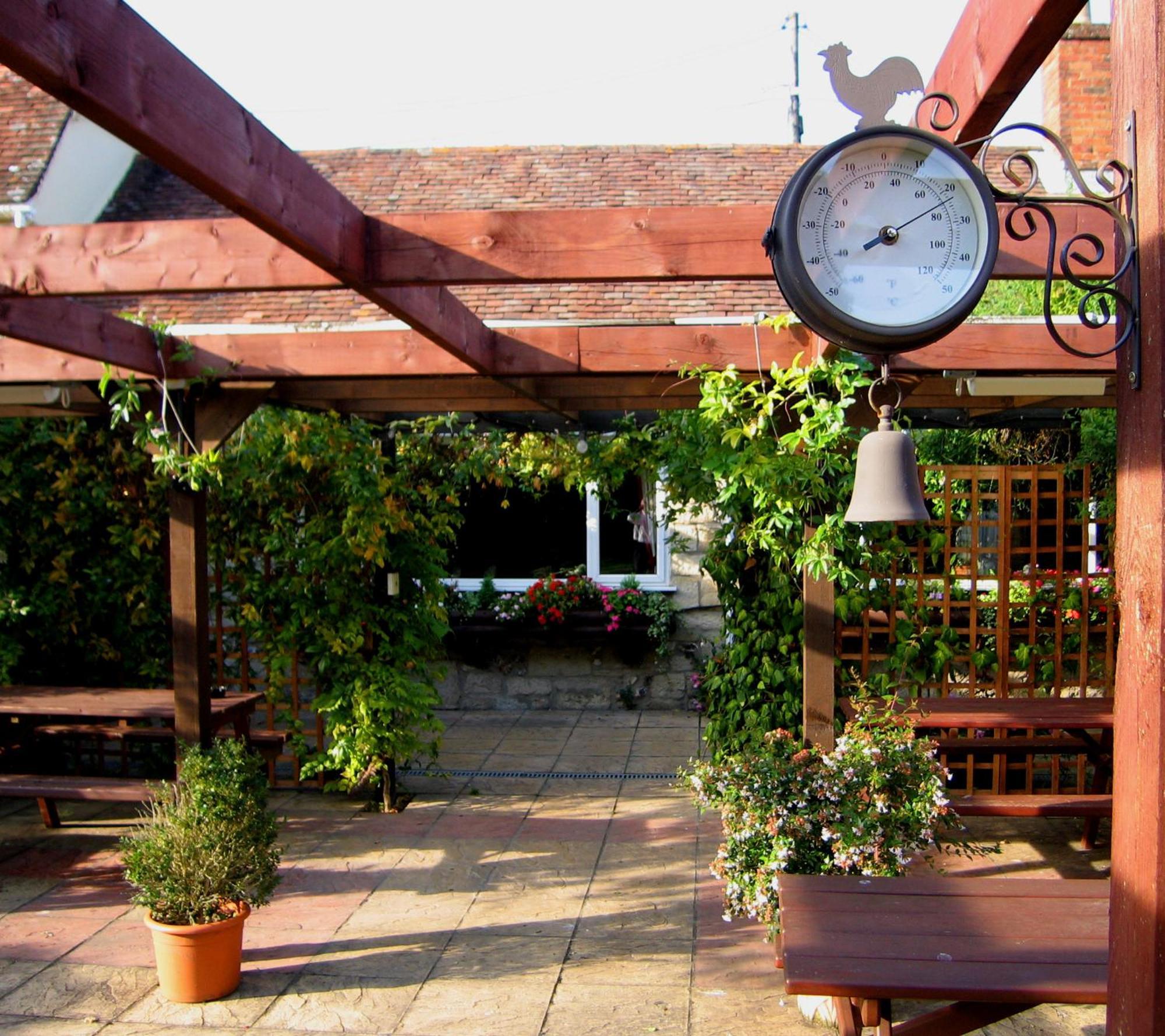 The Pelican Inn Stapleford (Wiltshire) Exterior foto